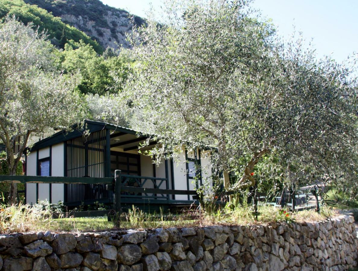Camping Domaine Sainte Madeleine Sospel Eksteriør billede